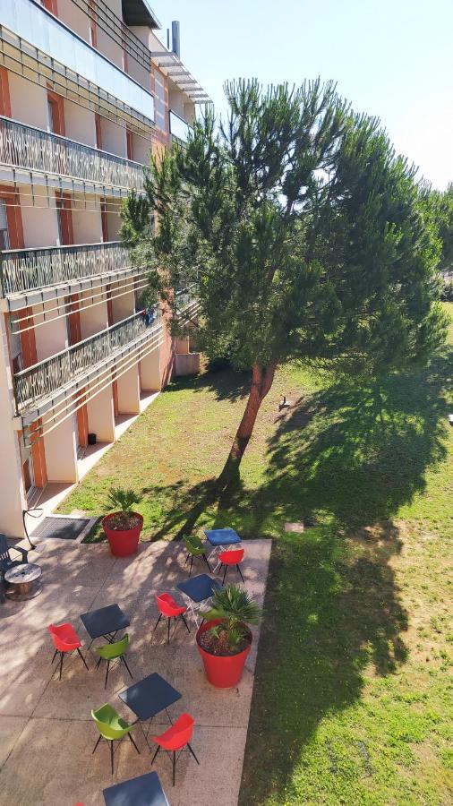 Cerise Valence Valence (Drome) Exterior foto
